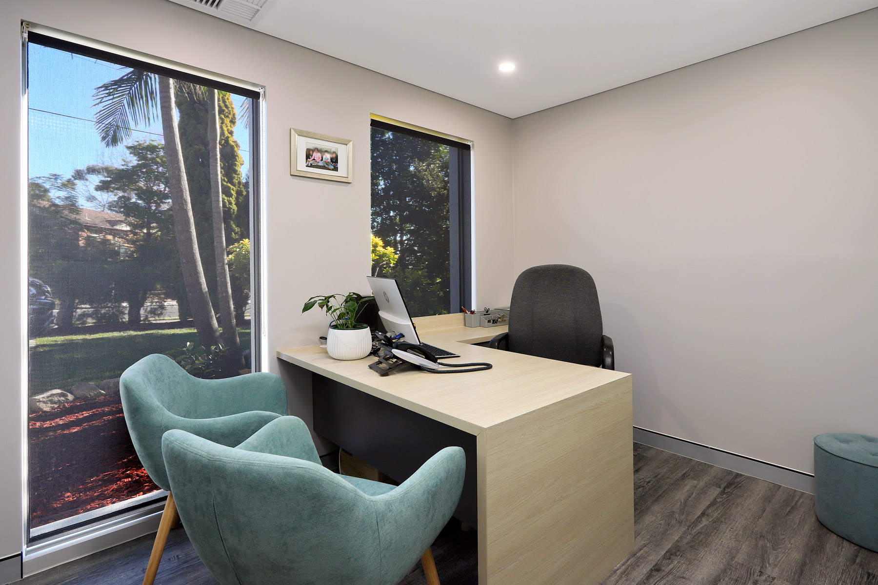 JG Dental surgery private consultation office